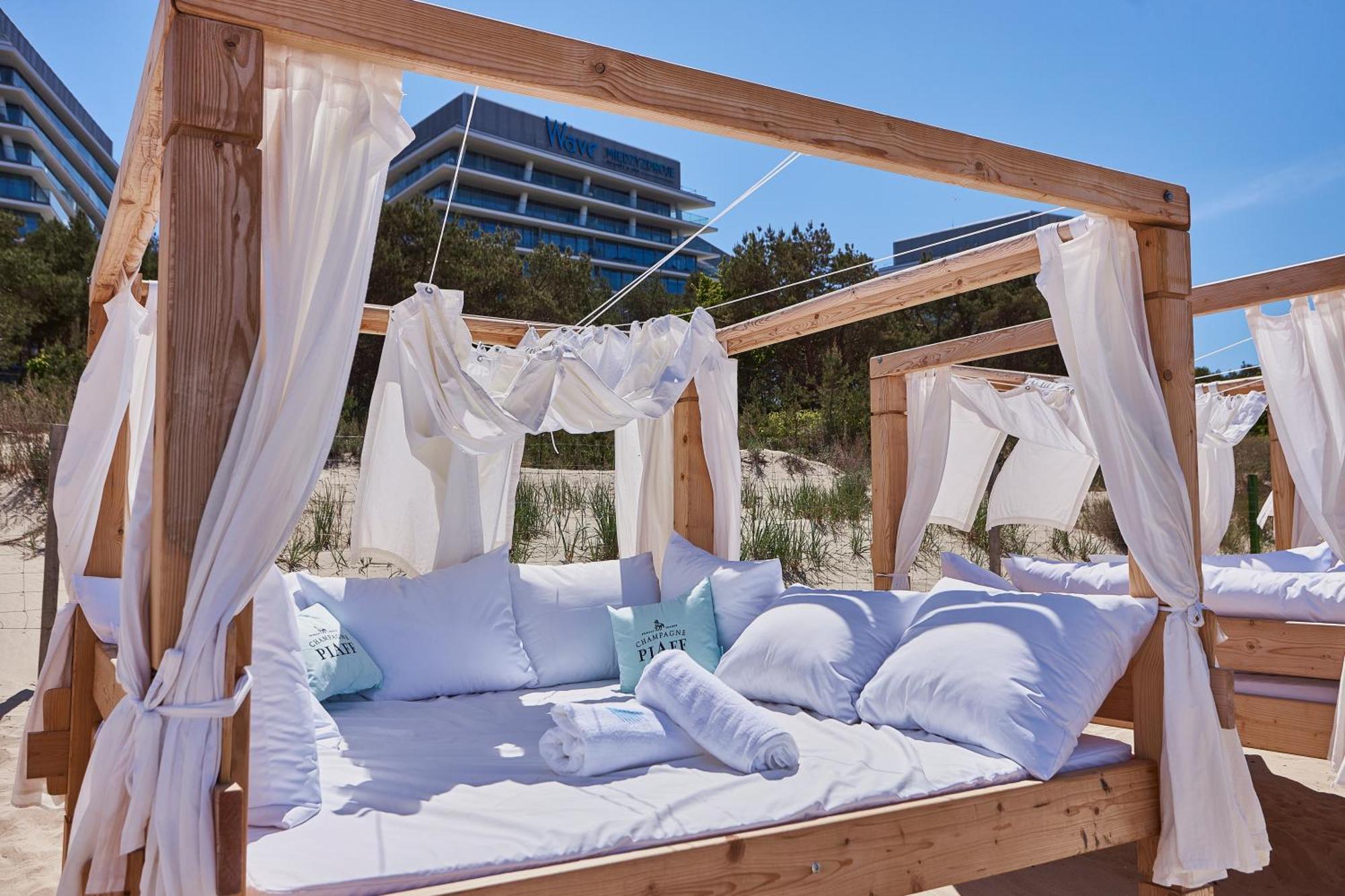 Wave - Aurum II Apartment - Front Sea View 미엥지즈드로예 외부 사진